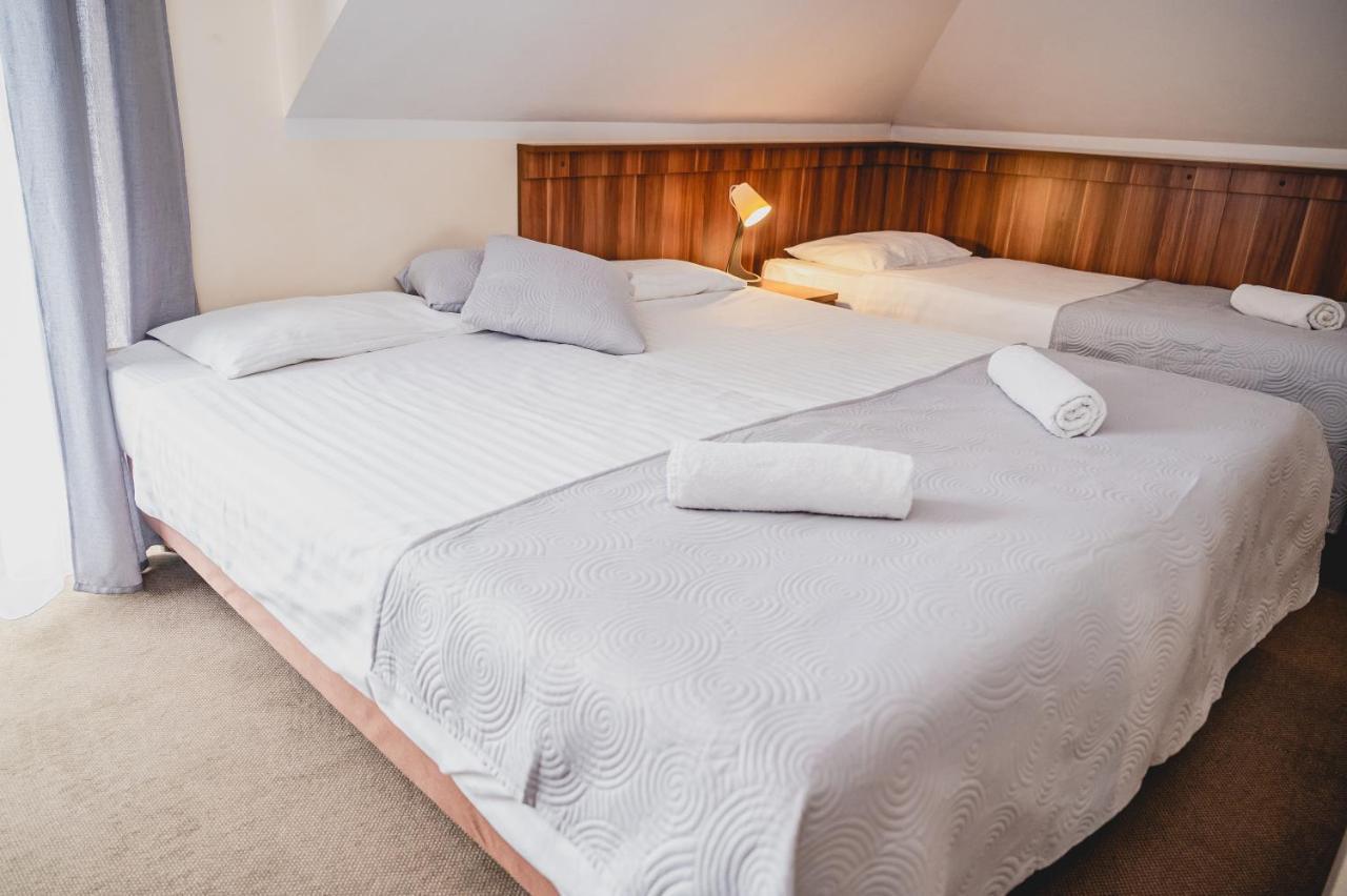 Hotel Nad Morzem- Art-Pension Swierzno Екстериор снимка