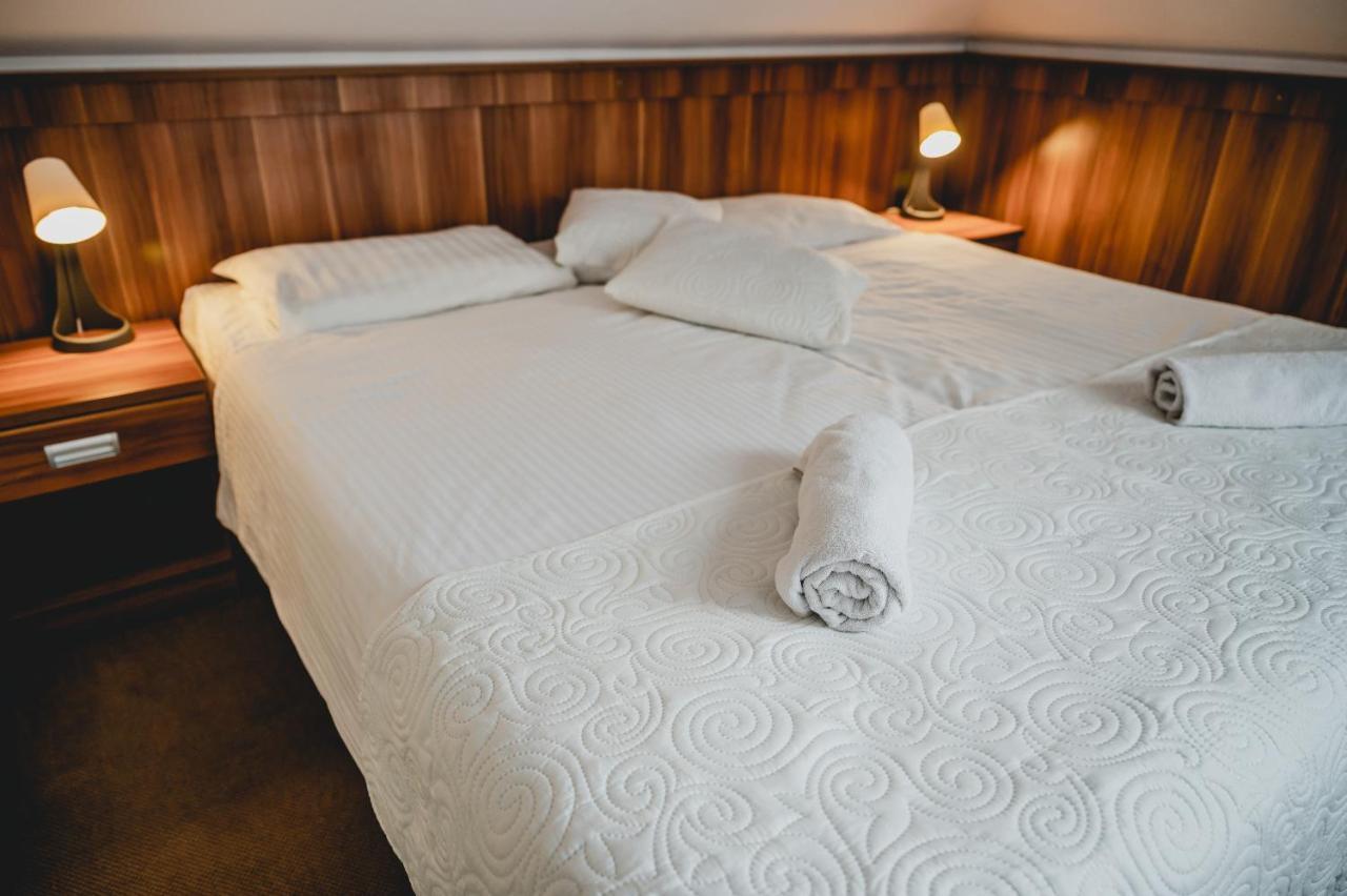 Hotel Nad Morzem- Art-Pension Swierzno Екстериор снимка