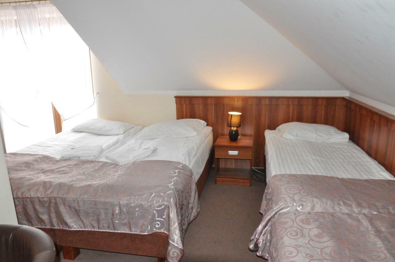 Hotel Nad Morzem- Art-Pension Swierzno Екстериор снимка